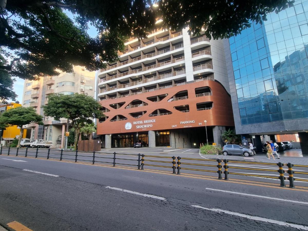 Hotel Bridge סאוגוויפו מראה חיצוני תמונה