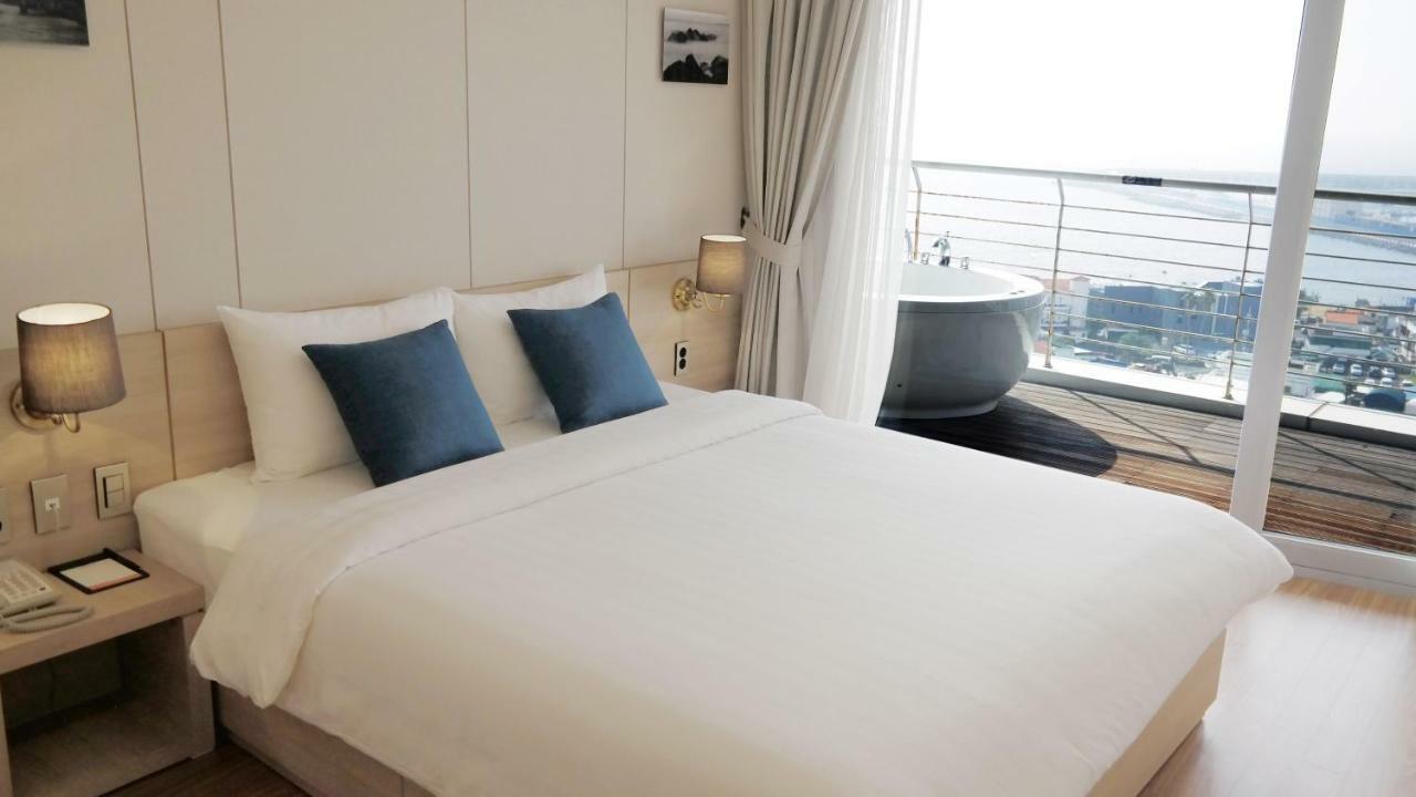 Hotel Bridge סאוגוויפו מראה חיצוני תמונה